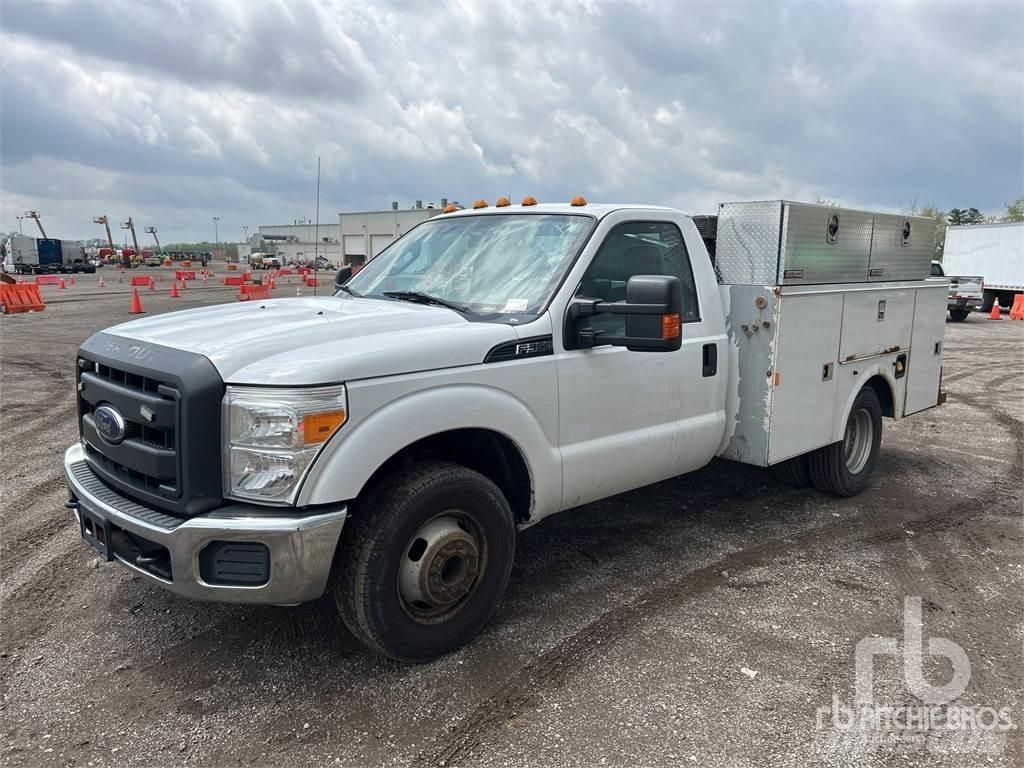 Ford F-350 Work Trucks / Municipal