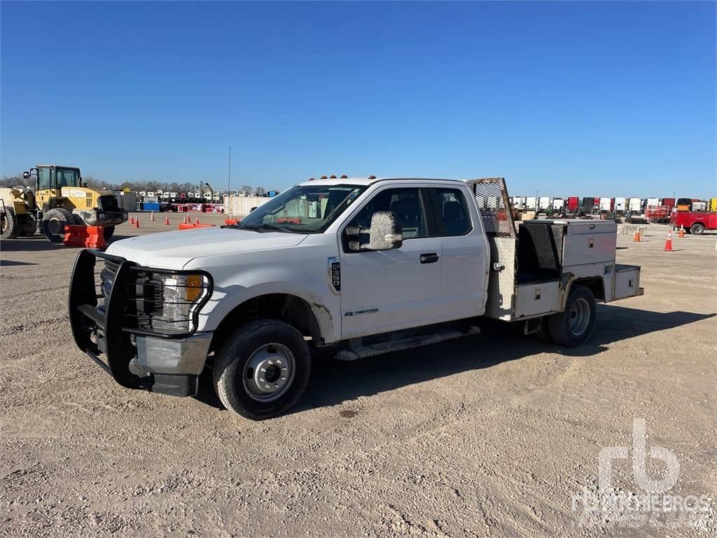 Ford F-350 Welding Machines