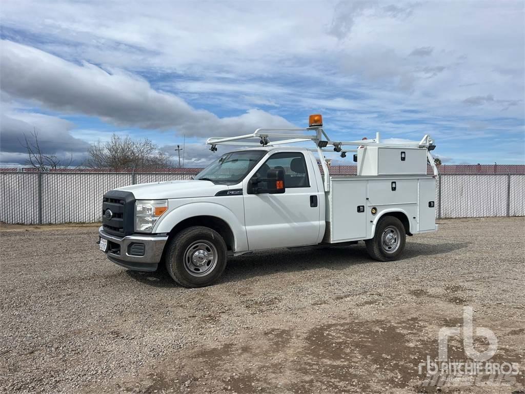 Ford F-350 Work Trucks / Municipal