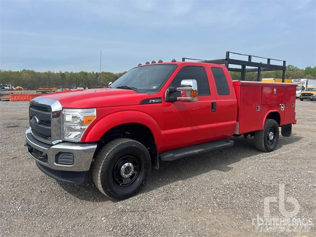 Ford F-350 Work Trucks / Municipal