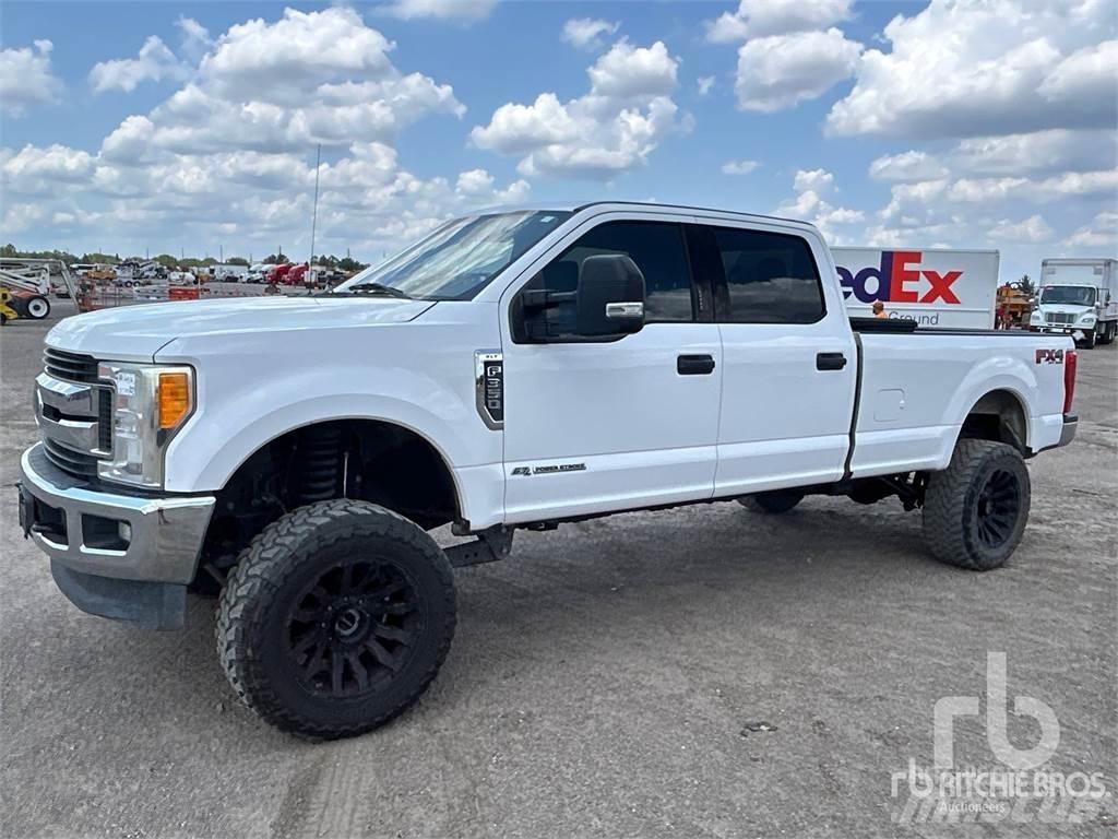 Ford F-350 Pickup Trucks