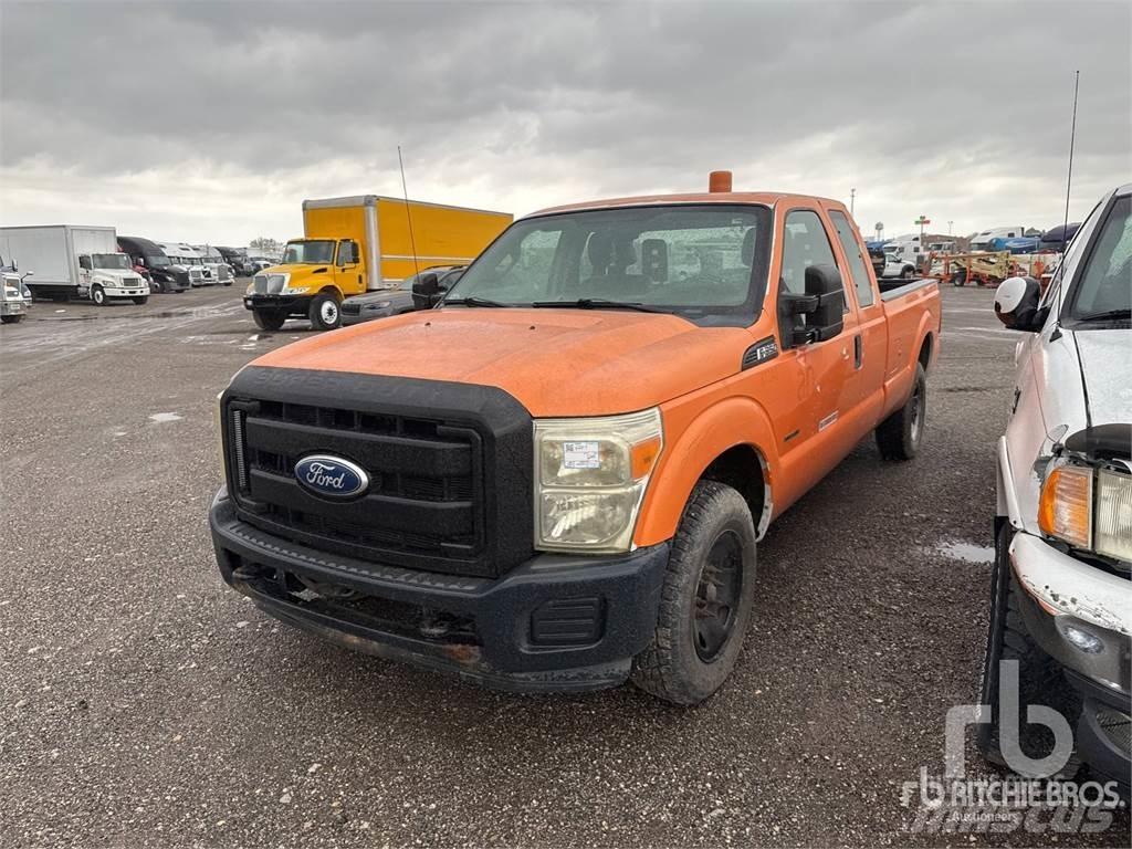 Ford F-350 Pickup Trucks