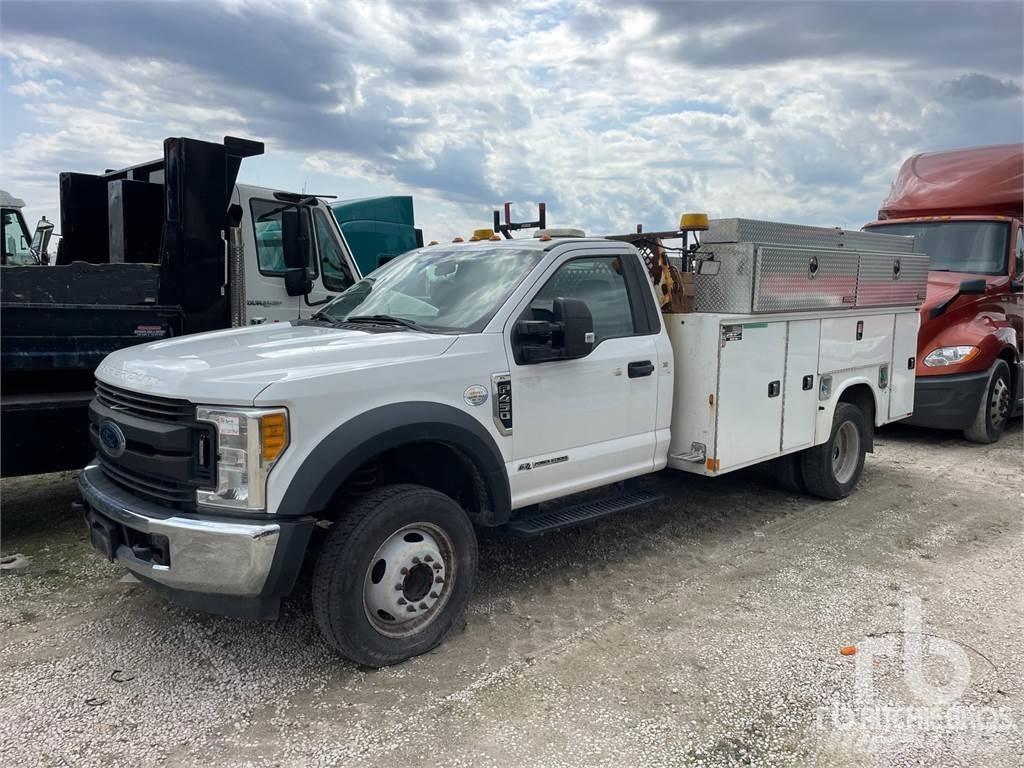 Ford F-450 Work Trucks / Municipal