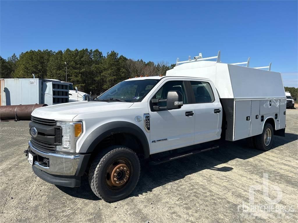 Ford F-450 Work Trucks / Municipal