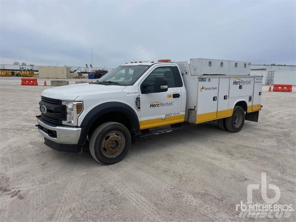 Ford F-550 Work Trucks / Municipal