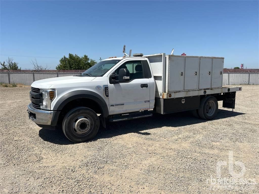 Ford F-550 Flatbed Trucks