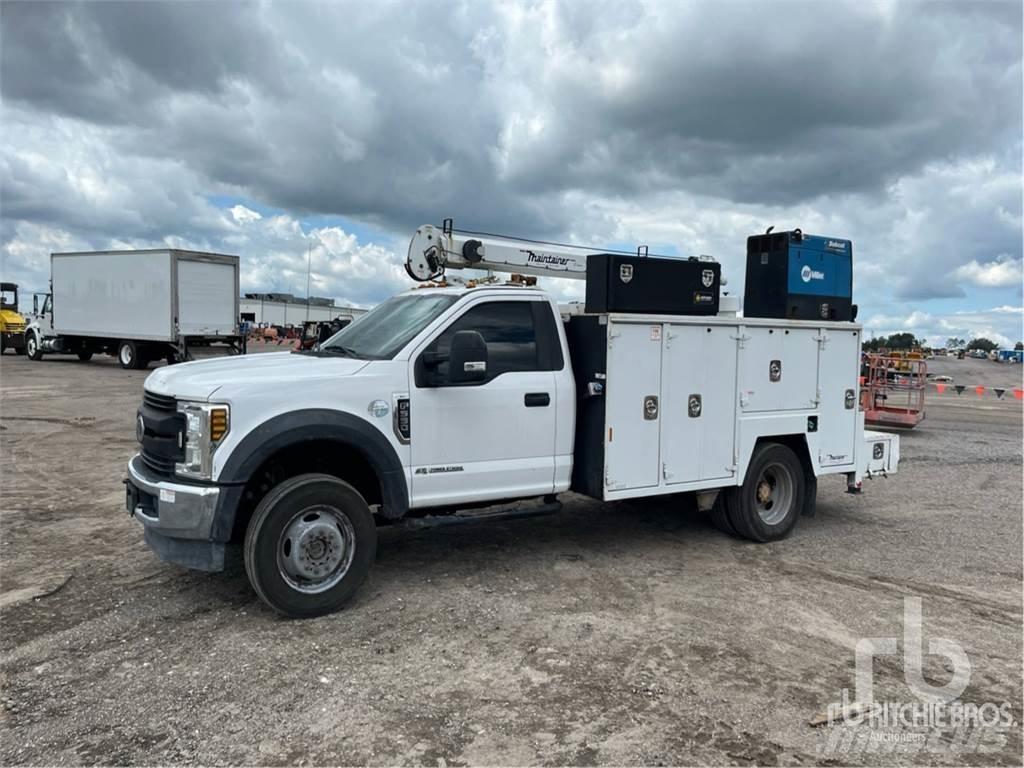 Ford F-550 Work Trucks / Municipal