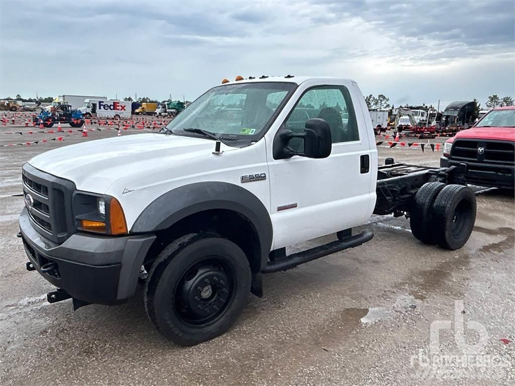 Ford F-550 XL Cab & Chassis Trucks