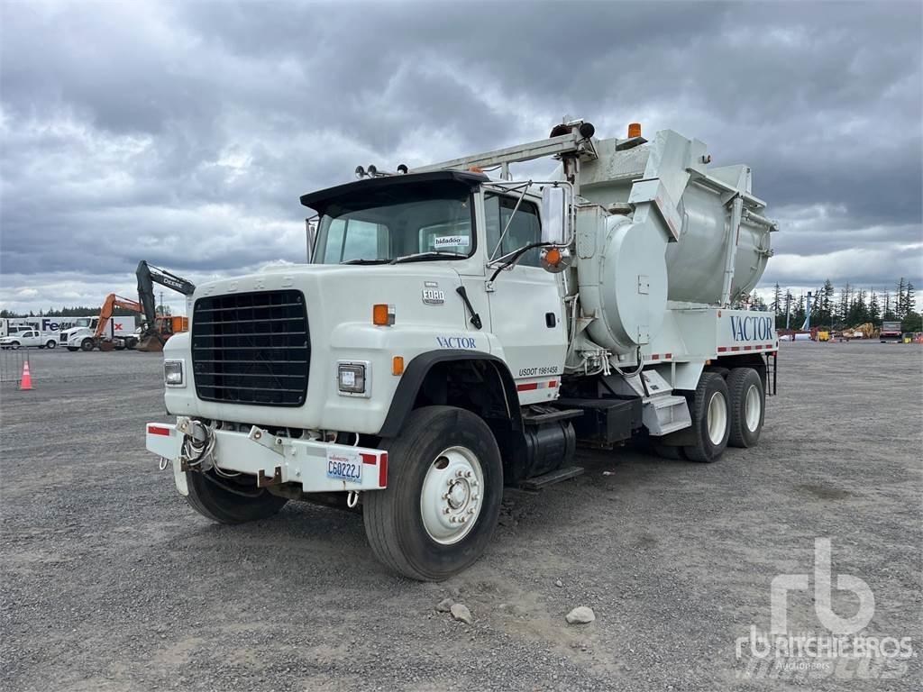 Ford LNT8000 Vacuum Trucks