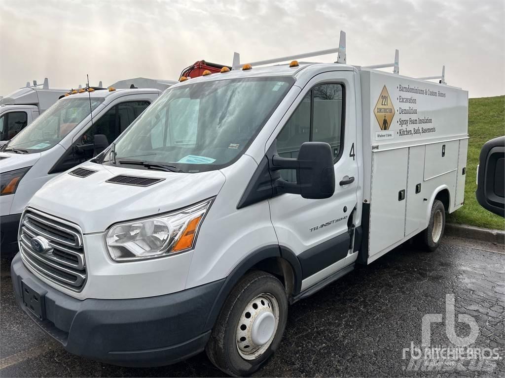 Ford TRANSIT Reefer Trucks