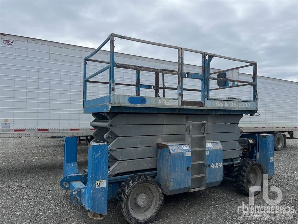 Genie GS-5390 Scissor Lifts
