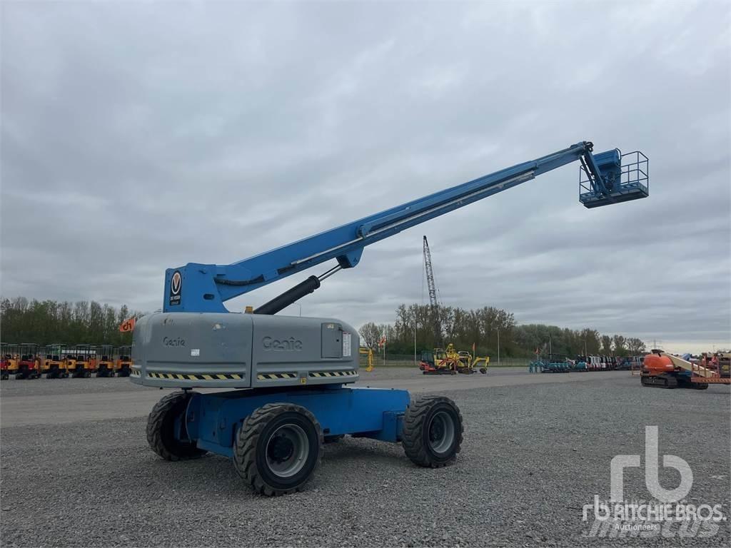 Genie S-85 Articulated boom lifts