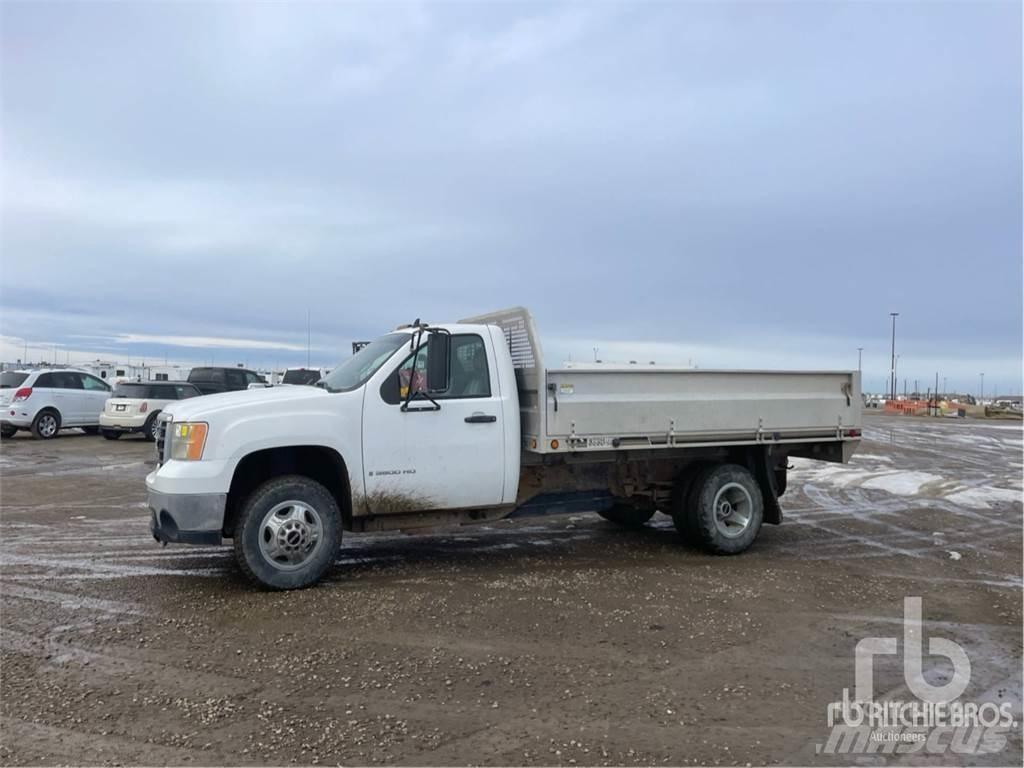 GMC 3500HD Flatbed Trucks