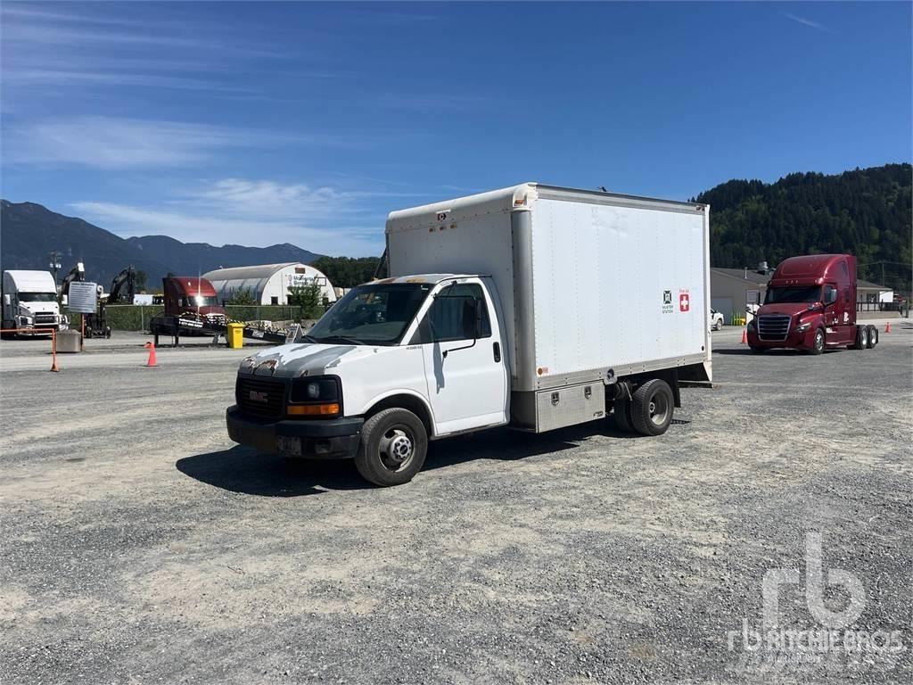 GMC SAVANA 3500 Panel vans