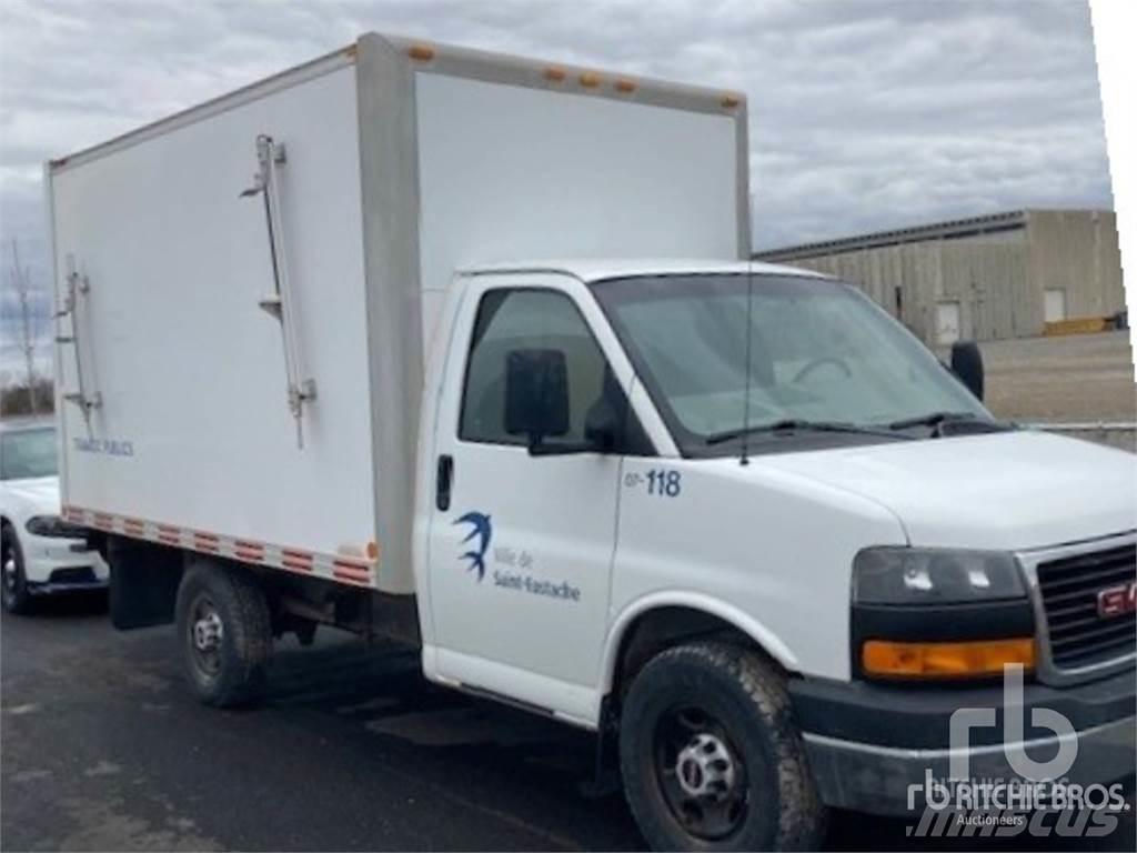 GMC SAVANA 3500 Panel vans