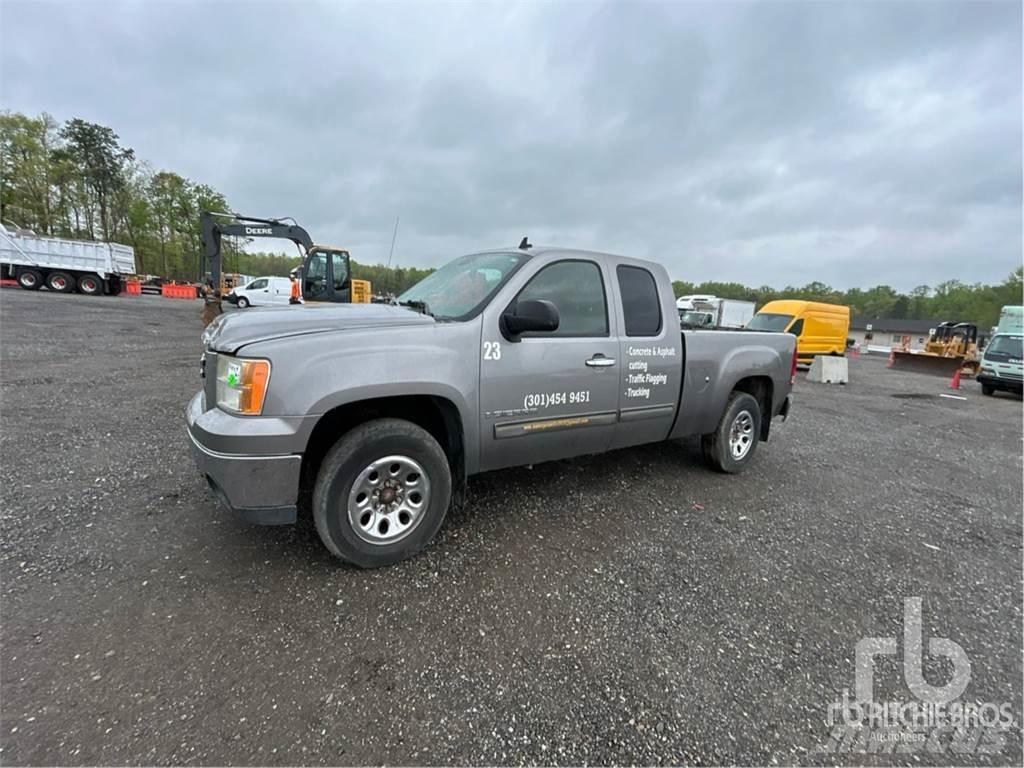GMC SIERRA 1500 Pickup Trucks