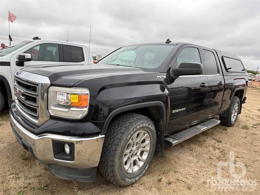 GMC SIERRA 1500 Pickup Trucks