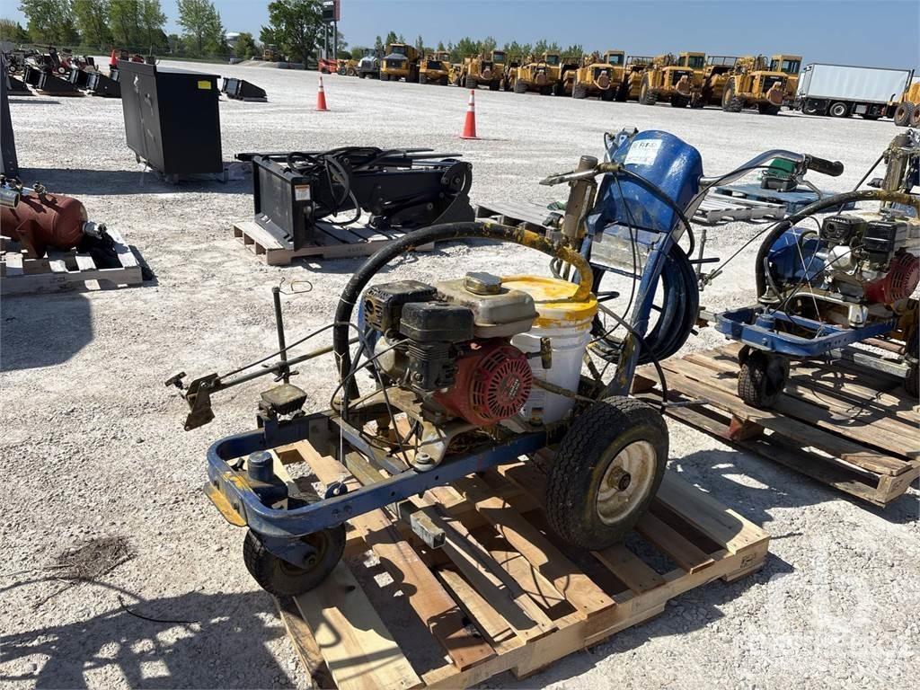 Graco PAINT Asphalt heaters