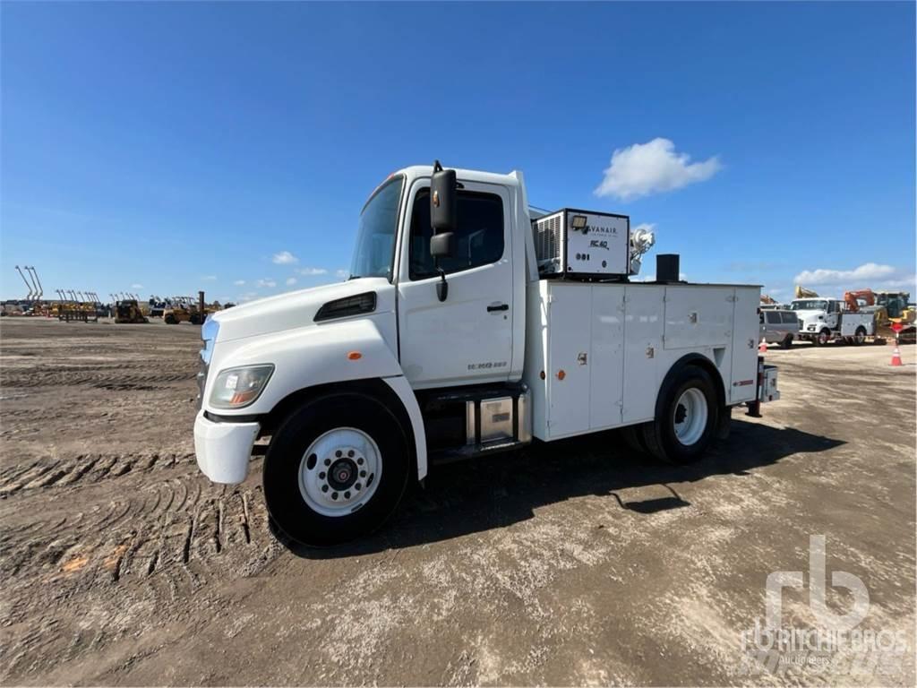 Hino 338 Work Trucks / Municipal