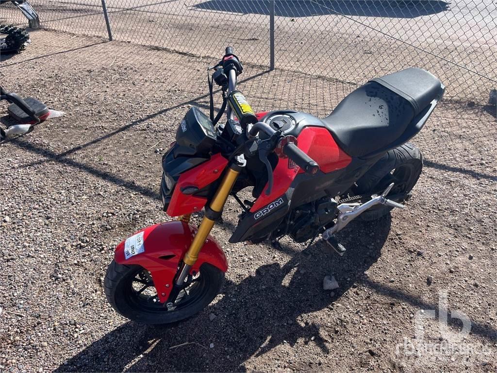 Honda GROM Automobiles / SUVS