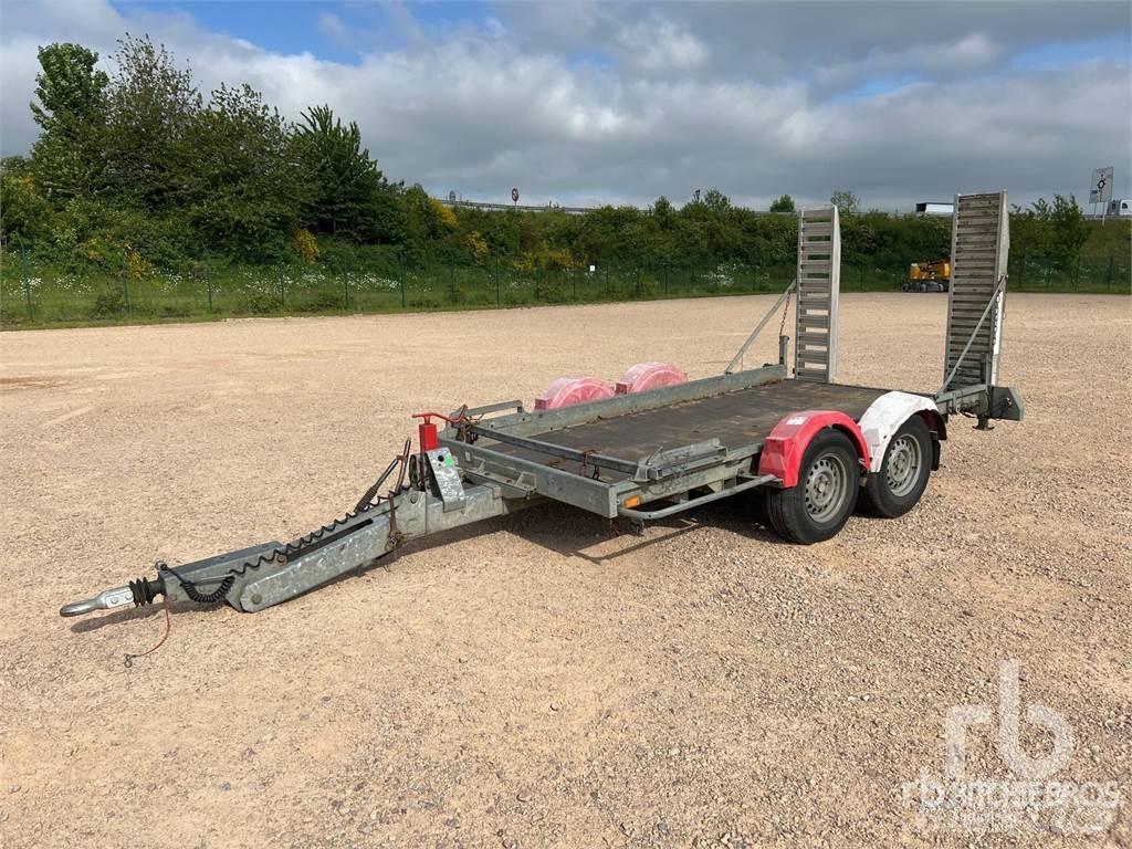 Hubiere TPG352 Lowboy trailer