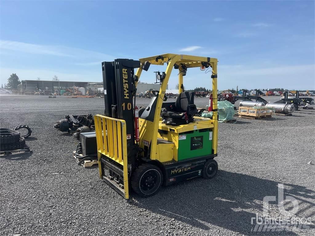 Hyster E50XM Electric Forklifts