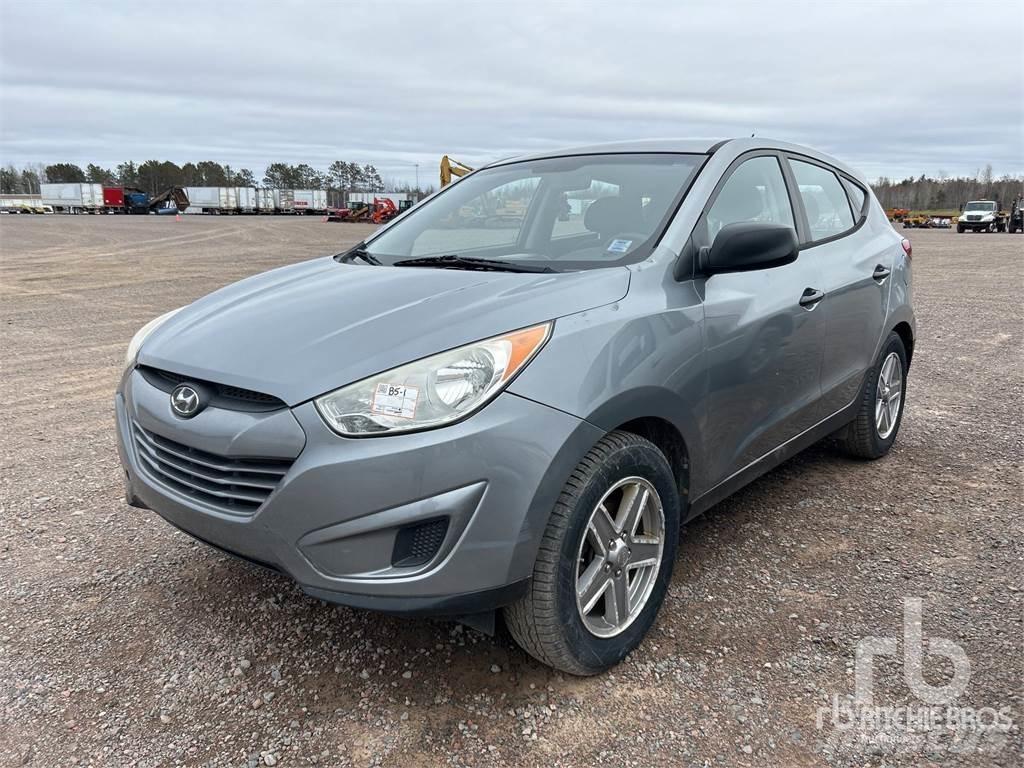 Hyundai TUCSON Pickup Trucks