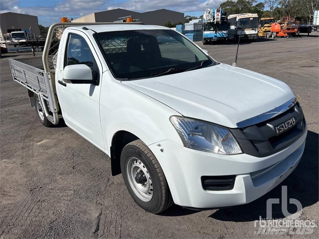 Isuzu D-MAX Pickup Trucks
