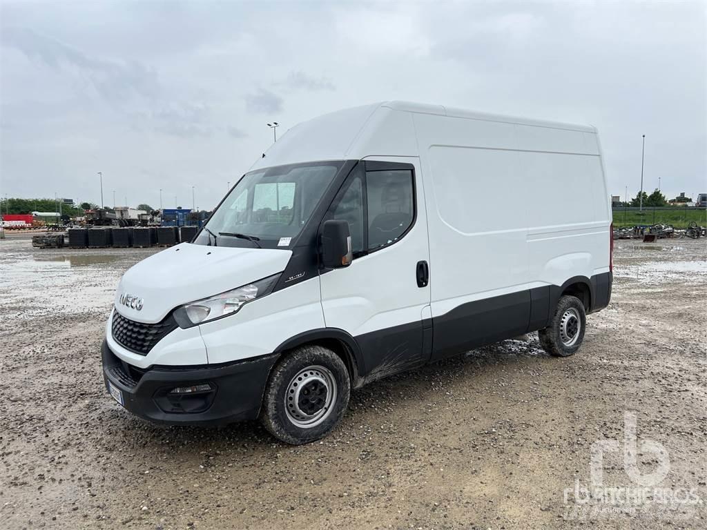 Iveco DAILY Panel vans