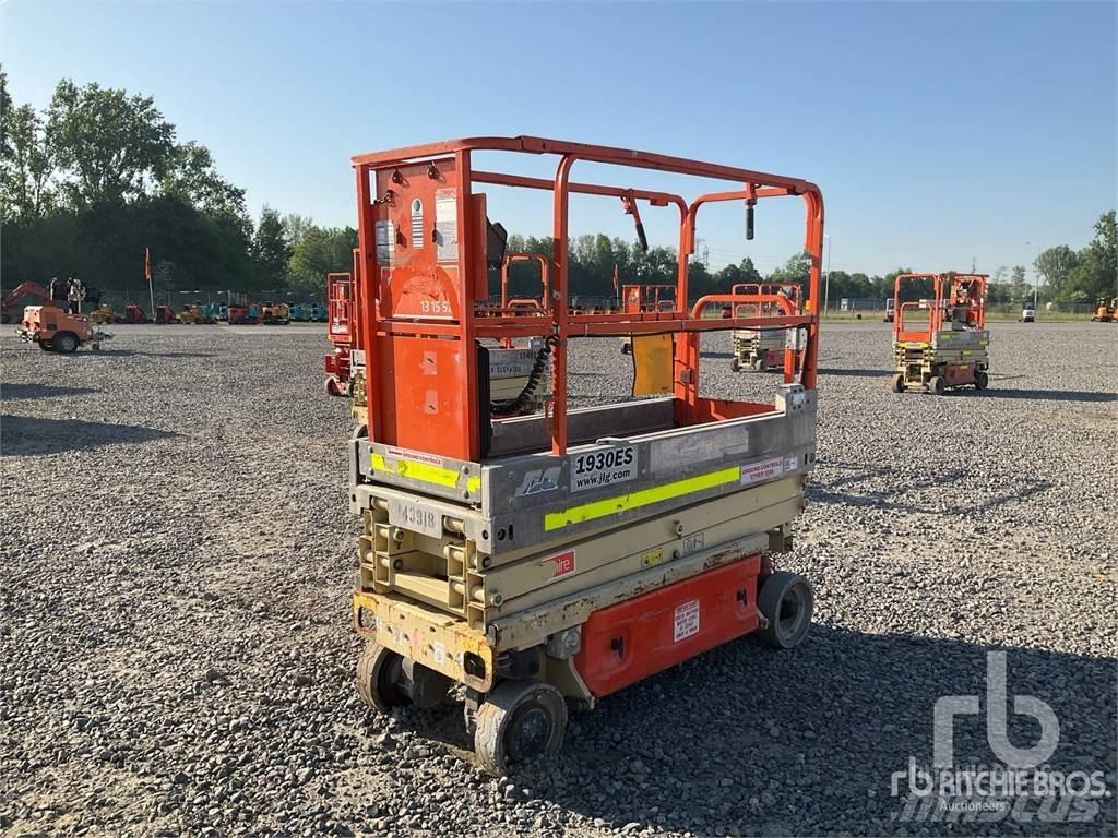 JLG 1930ES Scissor Lifts