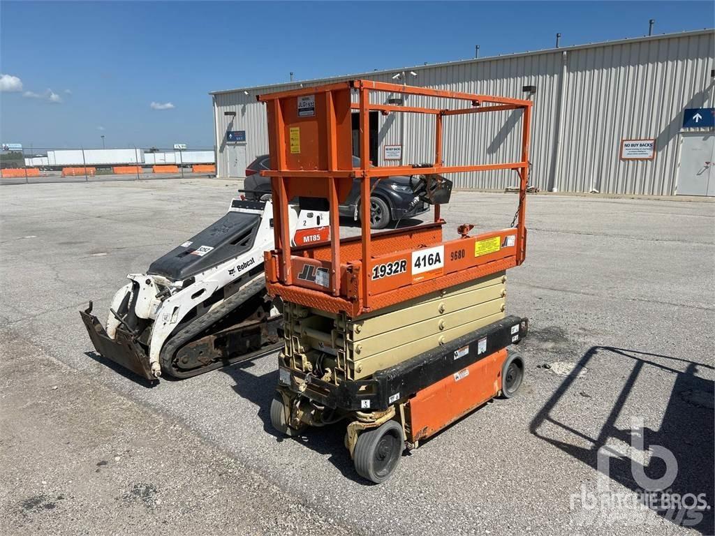 JLG 1932R Scissor Lifts