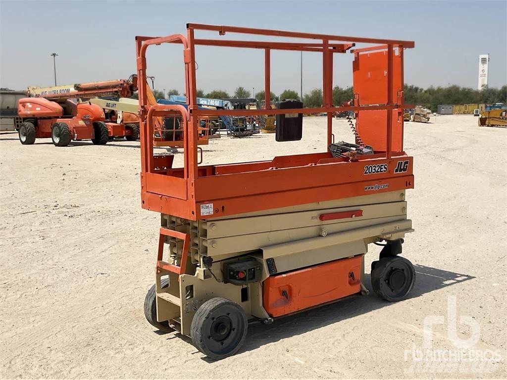 JLG 2032ES Scissor Lifts