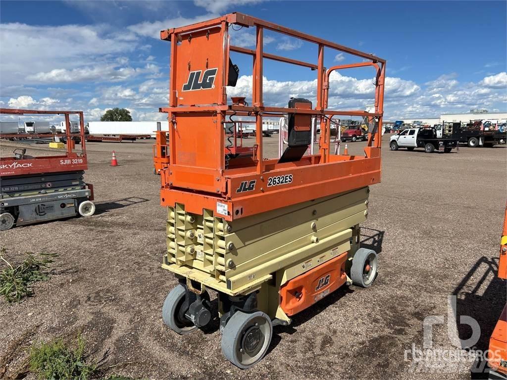 JLG 2632ES Scissor Lifts