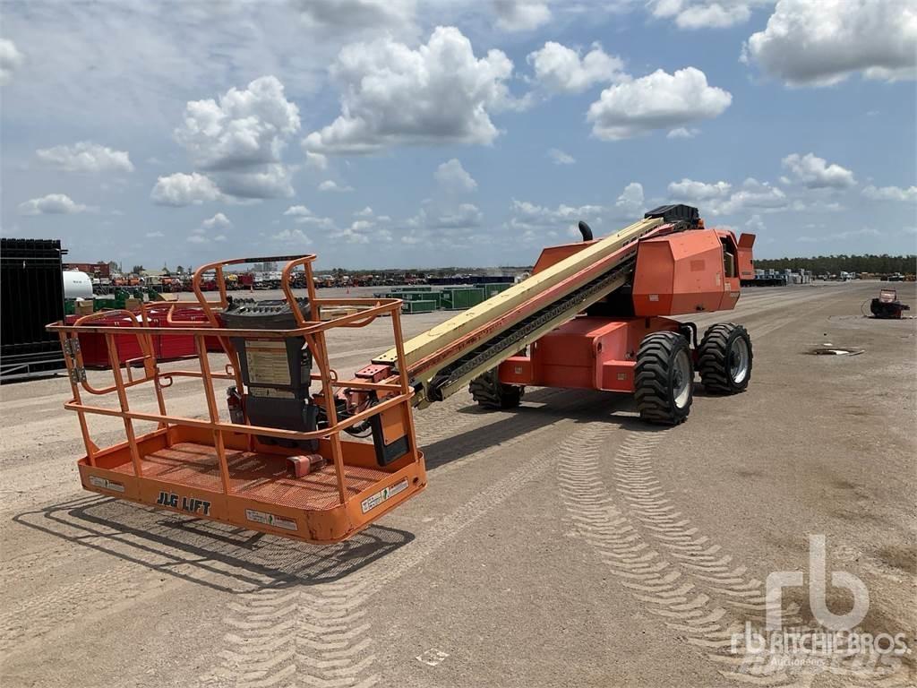 JLG 600S Articulated boom lifts