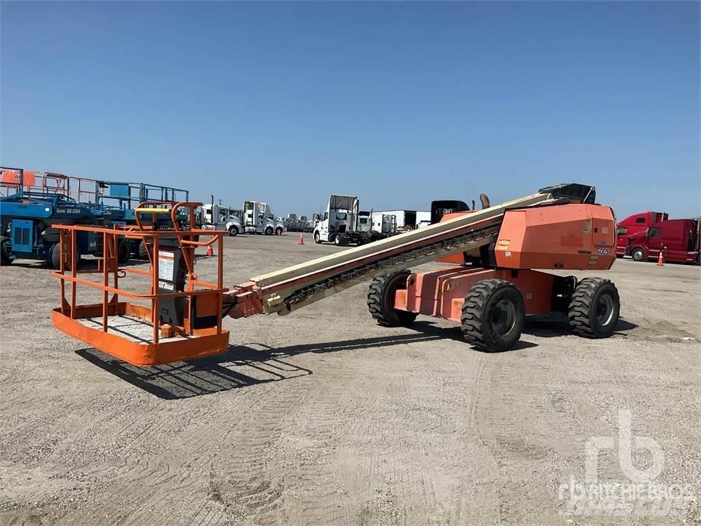 JLG 600S Articulated boom lifts