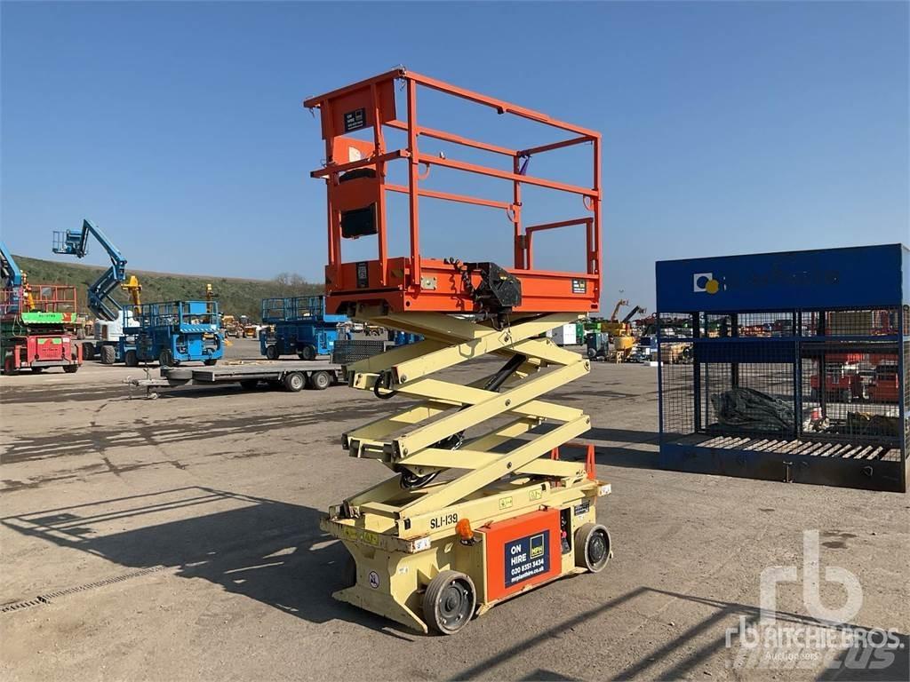 JLG 6RS Scissor Lifts
