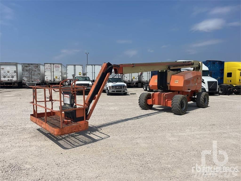 JLG 800AJ Articulated boom lifts