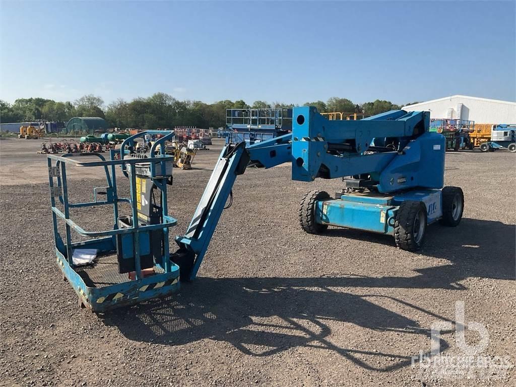 JLG M450AJ Articulated boom lifts