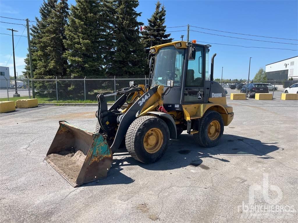 John Deere 244J Wheel Loaders