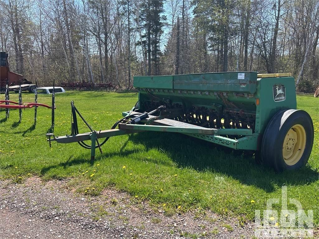 John Deere 8350 Planters