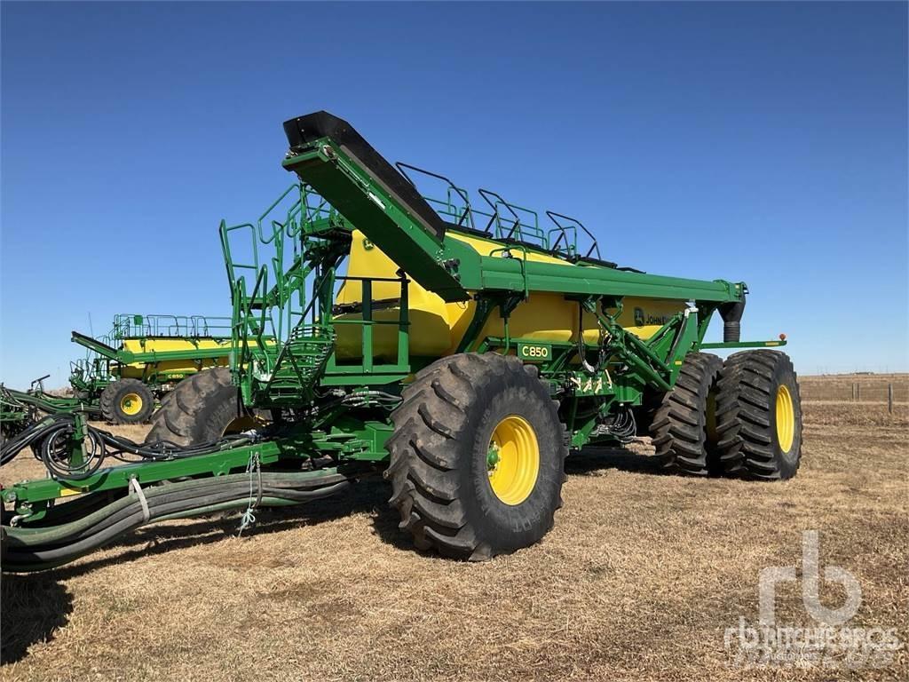 John Deere C850 Planters