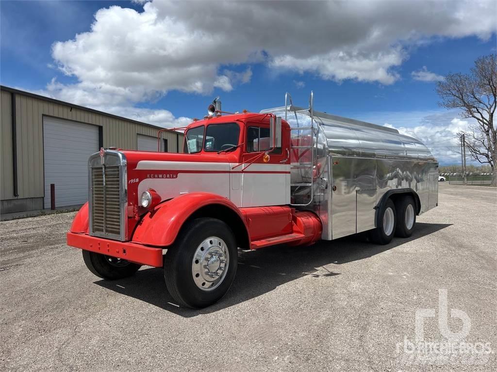 Kenworth CC925C Tank Trucks