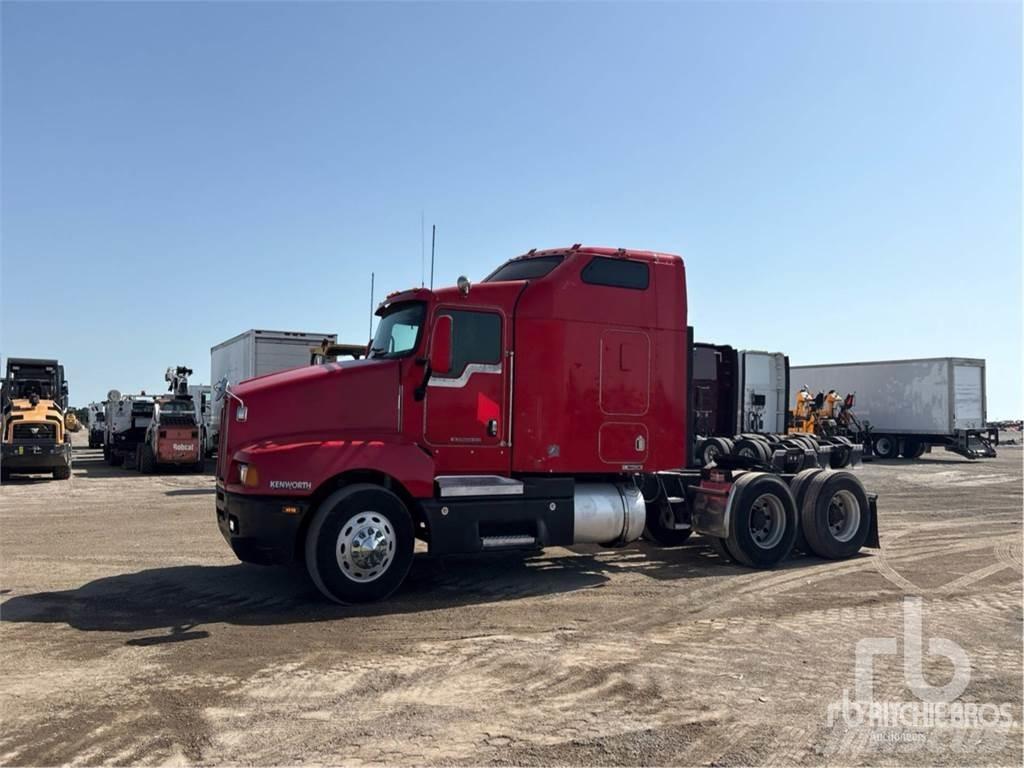 Kenworth T600 Conventional Trucks / Tractor Trucks