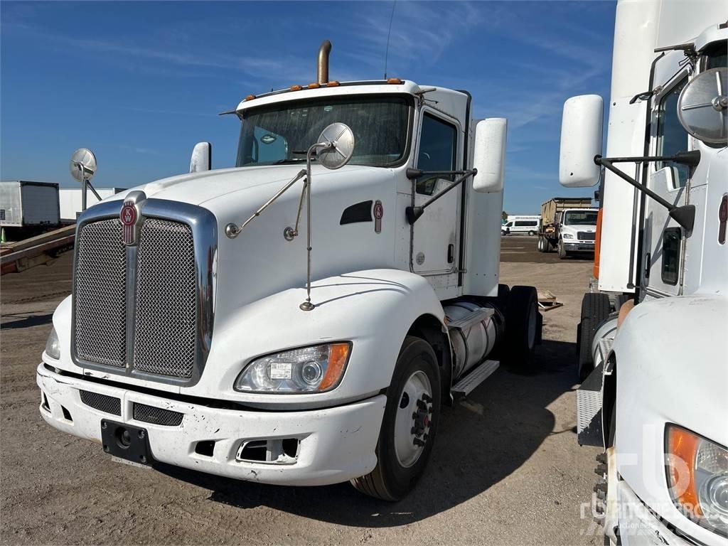 Kenworth T660 Conventional Trucks / Tractor Trucks