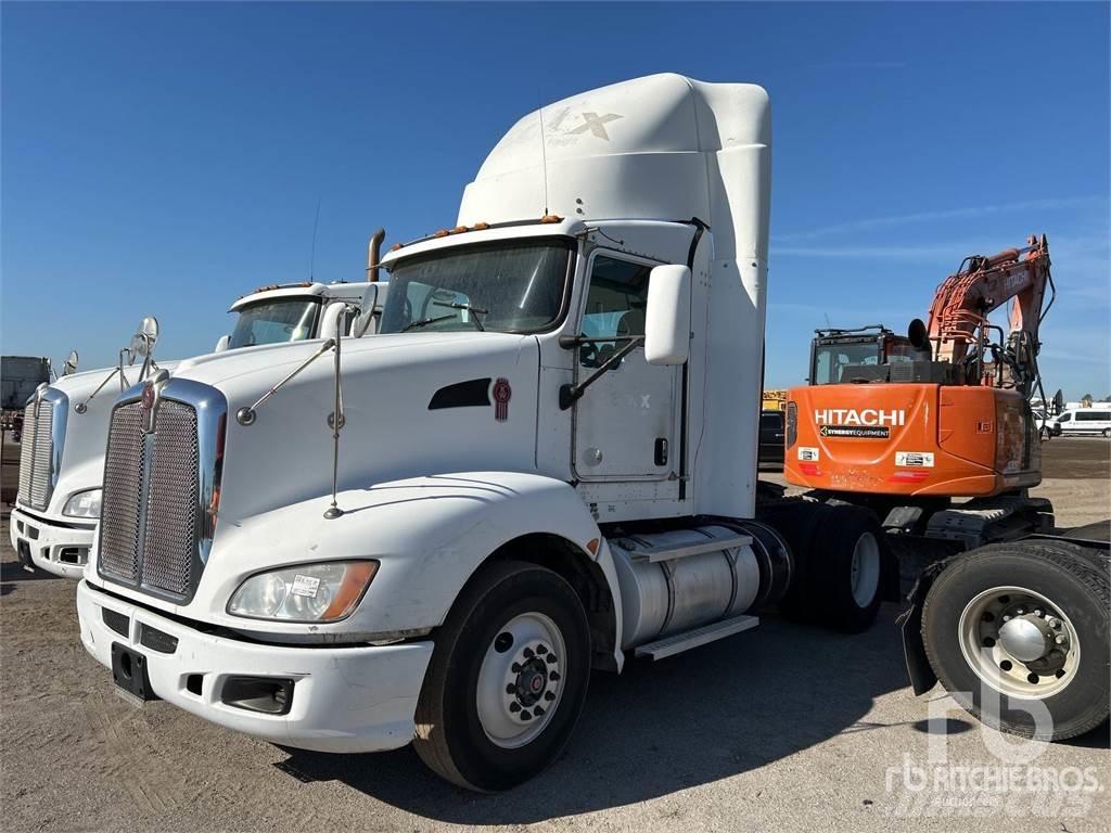 Kenworth T660 Conventional Trucks / Tractor Trucks