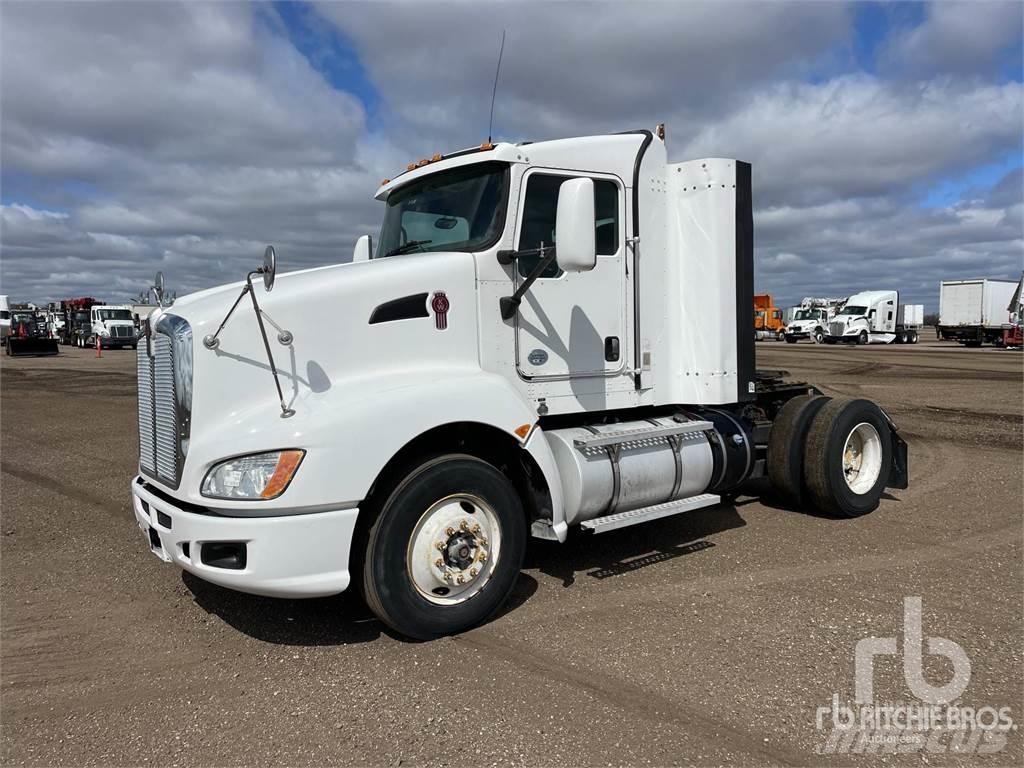 Kenworth T660 Conventional Trucks / Tractor Trucks