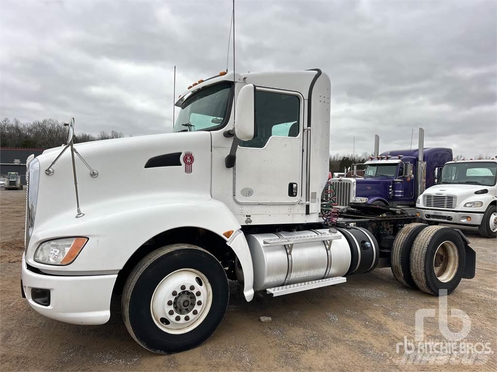 Kenworth T660 Conventional Trucks / Tractor Trucks