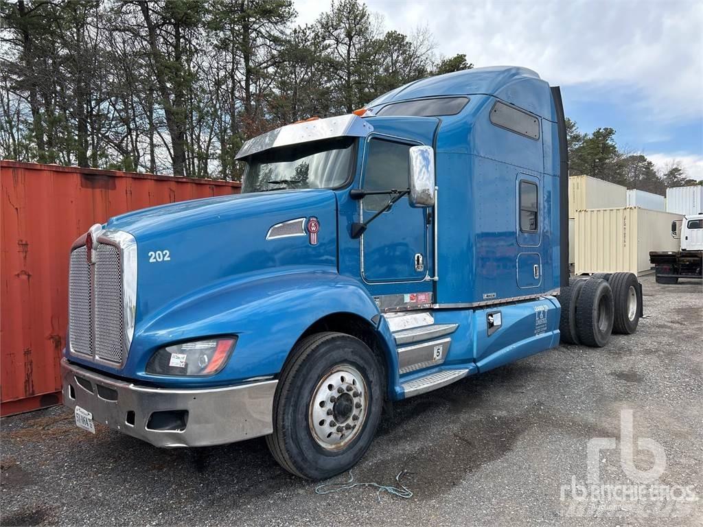 Kenworth T660 Conventional Trucks / Tractor Trucks