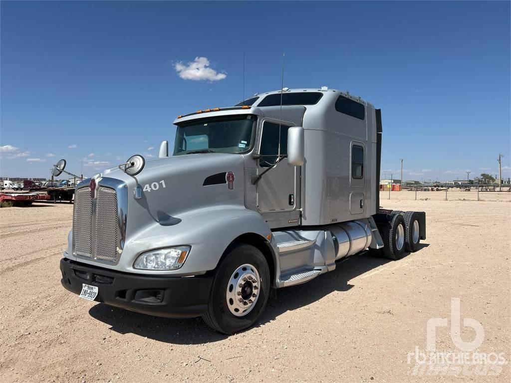 Kenworth T660 Conventional Trucks / Tractor Trucks