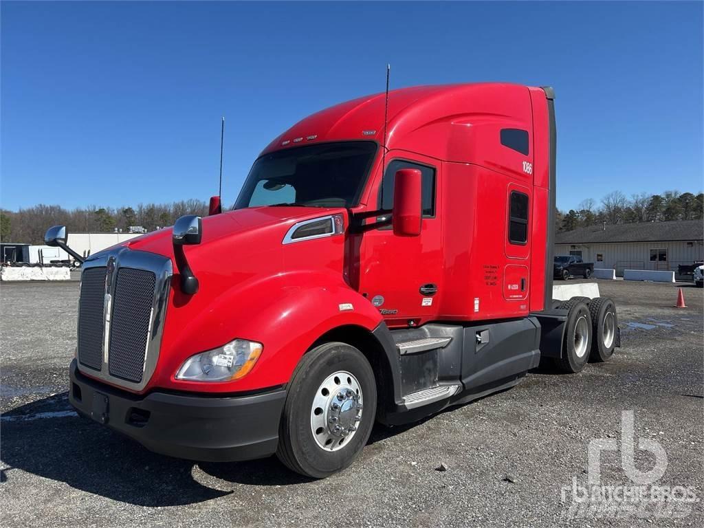Kenworth T680 Conventional Trucks / Tractor Trucks